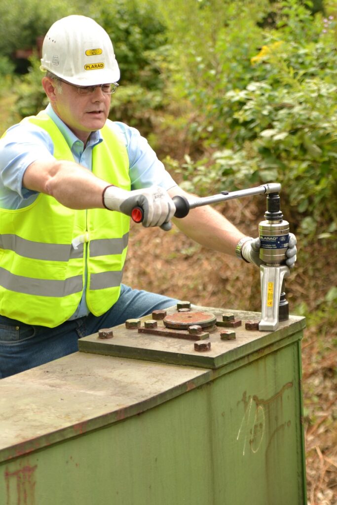 XVR/XVK 倍力板手 Manual Torque Multiplier 使用現場